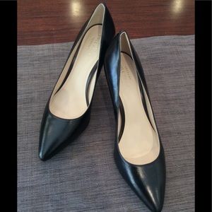 Cole Haan Grand.0s. Signature Pumps Size 7 1/2 B - image 1